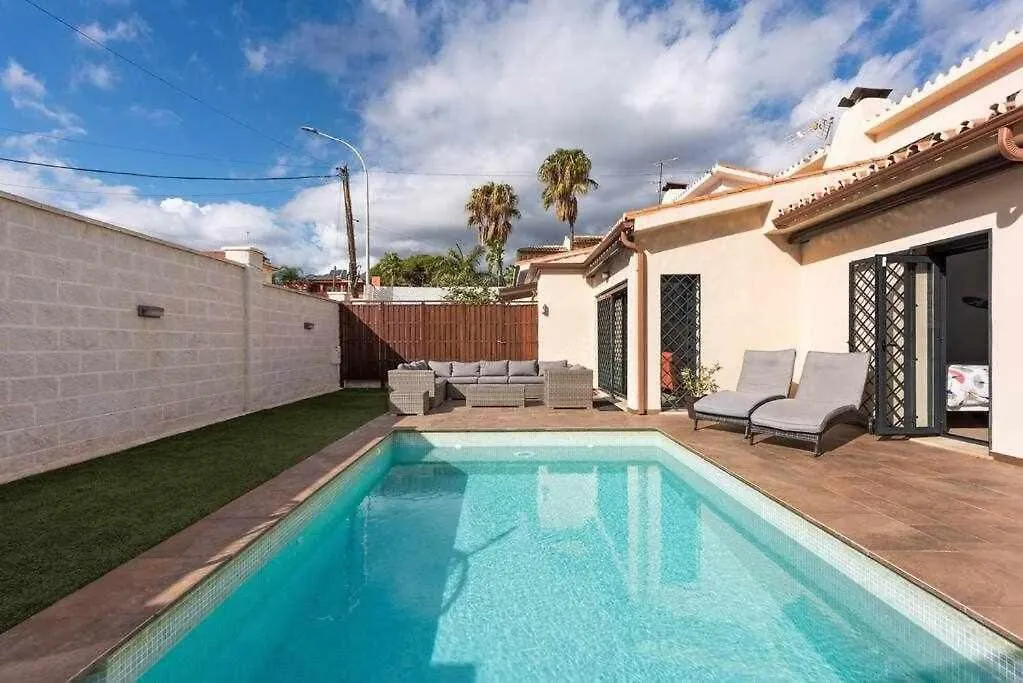 797 Holiday Rentals - Modern Villa With Pool In Puerto Marina For 12 Benalmadena 0*,  Spain