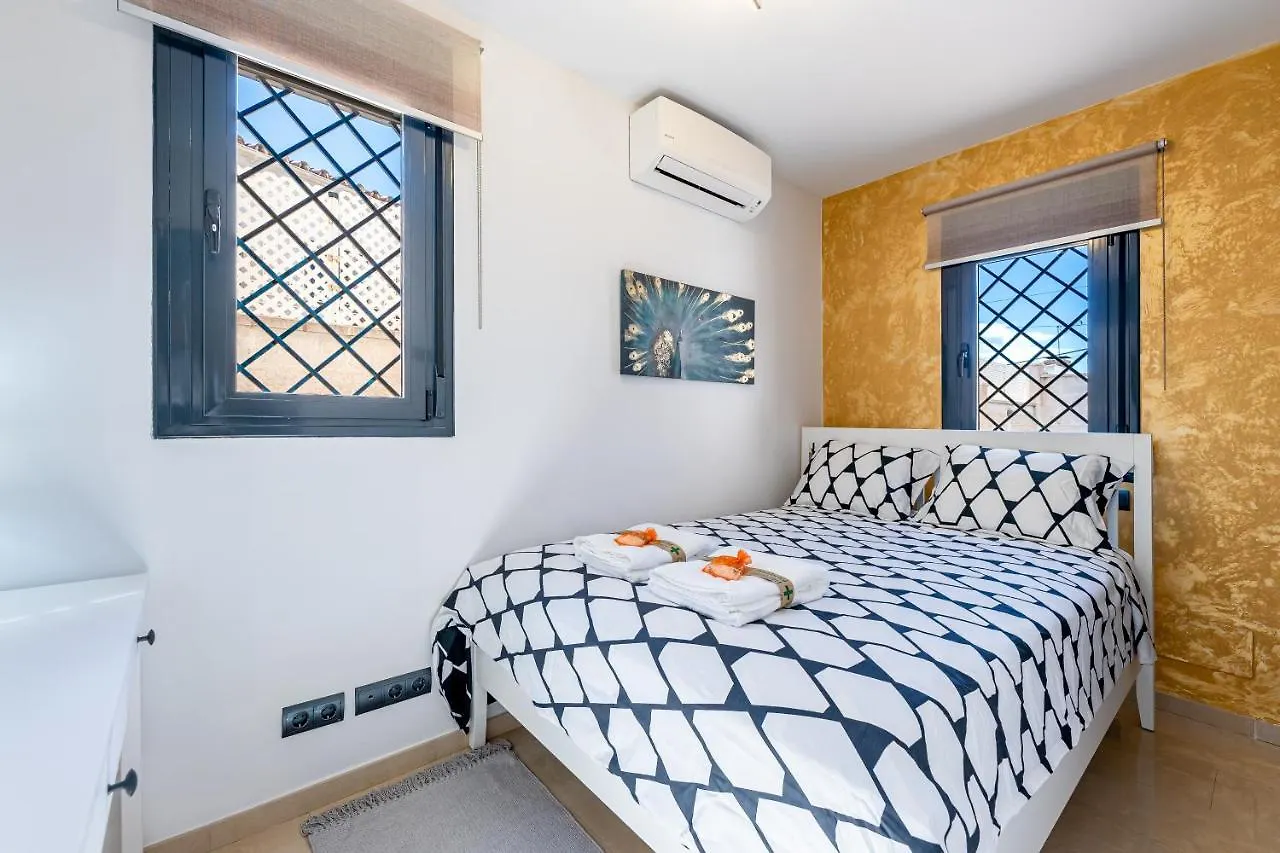 797 Holiday Rentals - Modern Villa With Pool In Puerto Marina For 12 Benalmadena