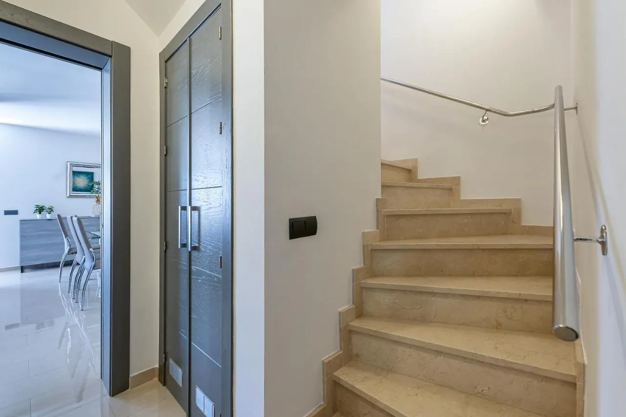 797 Holiday Rentals - Modern Villa With Pool In Puerto Marina For 12 Benalmadena